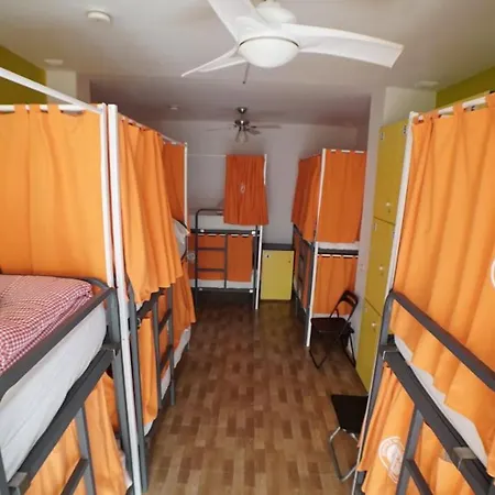 Summer Cadiz Hostel