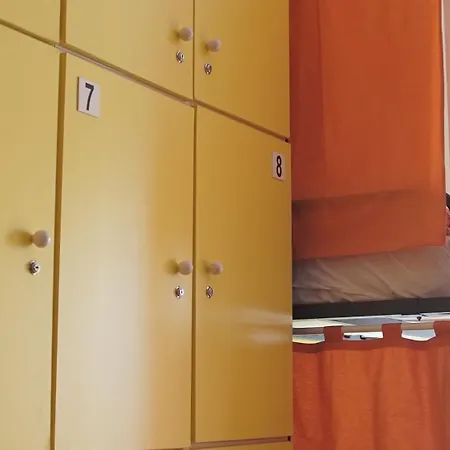 旅馆 夏加迪斯酒店 加的斯