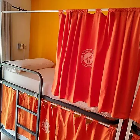 Summer Cadiz Hostel Cadiz