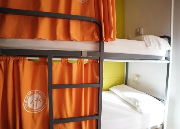 Summer Cadiz Hostel