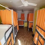 Hostel Summer Cadiz *